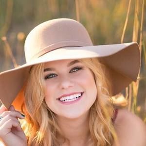 Meet your Posher, Kasey